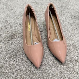 Dream pair kitten heels